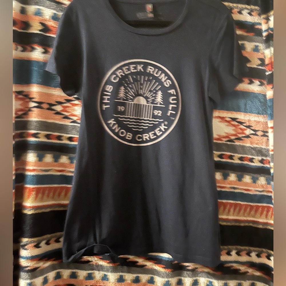 Short sleeve shirt